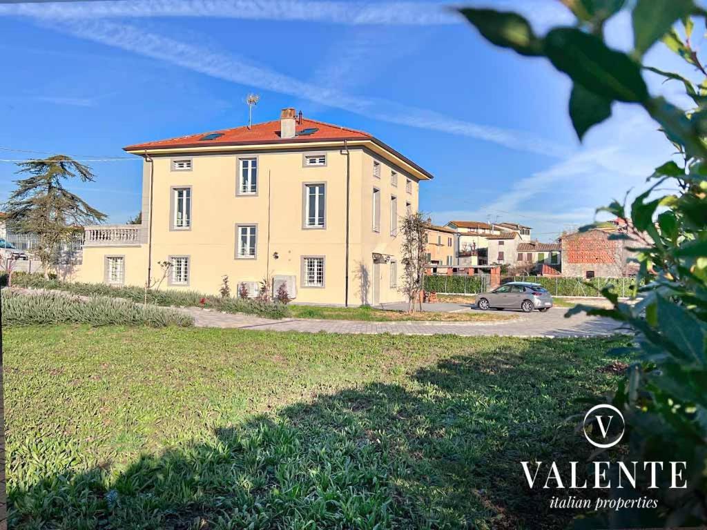 Villa Valente - Apartments Capannori Zewnętrze zdjęcie